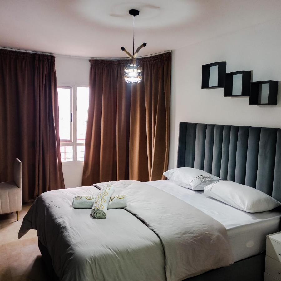 Nouveau Appartement Au Plein Centre-Ville En Face Hilton Tanger Luaran gambar