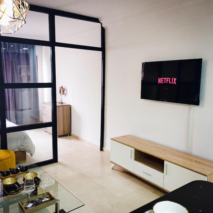 Nouveau Appartement Au Plein Centre-Ville En Face Hilton Tanger Luaran gambar
